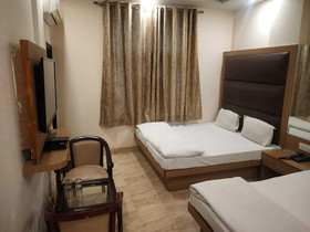 Hotel Indo Continental by ADB Rooms