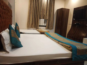 Hotel Indo Continental by ADB Rooms