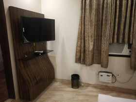 Hotel Indo Continental by ADB Rooms