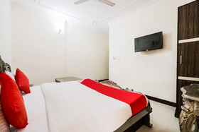 Hotel Ivory Palace by OYO Rooms