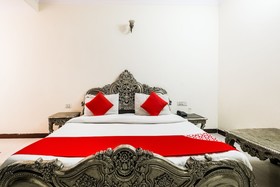 Hotel Ivory Palace by OYO Rooms