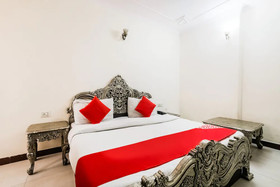 Hotel Ivory Palace by OYO Rooms