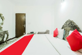 Hotel Ivory Palace by OYO Rooms