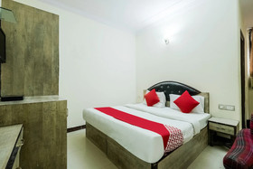 Hotel Ivory Palace by OYO Rooms