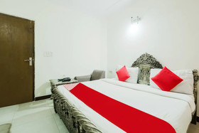 Hotel Ivory Palace by OYO Rooms