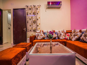 Janak Residency By OYO Rooms