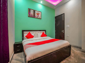 Janak Residency By OYO Rooms