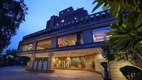 Jaypee Siddharth Hotel