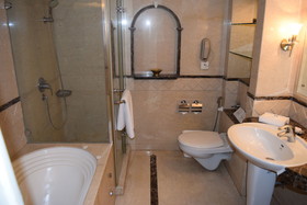 Jaypee Siddharth Hotel