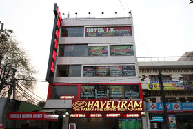 JK Hotel By OYO Rooms