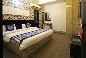 JK Hotel By OYO Rooms