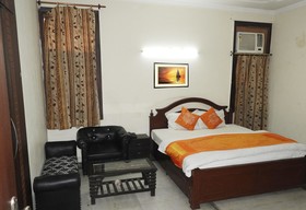 Jkm Palace by Oyo Rooms