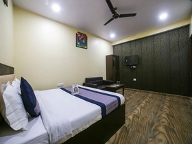 Jp Villa By OYO Rooms