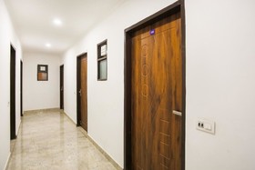 Kartik House by OYO Rooms
