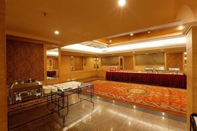 La Sapphire Hotel