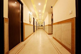 La Sapphire Hotel