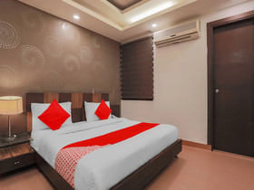 Hotel Le Grand By FabHotels