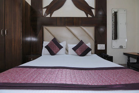 Lord Krishna Hotel Dx. Inn by OYO Rooms