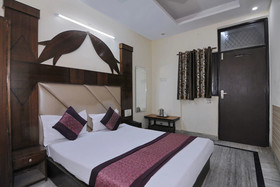 Lord Krishna Hotel Dx. Inn by OYO Rooms