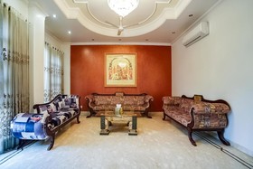 Mandakini Villa by OYO Rooms