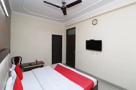 Mayank Palace by OYO Rooms