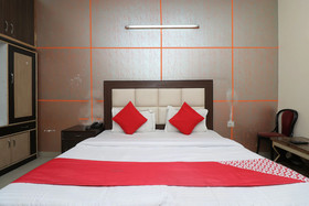 Mayank Palace by OYO Rooms