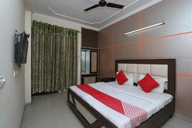 Mayank Palace by OYO Rooms