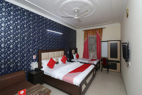 Mayank Palace by OYO Rooms