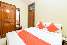 Maya Palace By OYO Rooms