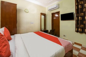 Maya Palace By OYO Rooms