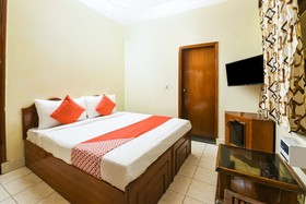 Maya Palace By OYO Rooms