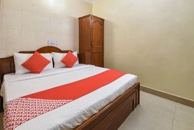 Maya Palace By OYO Rooms
