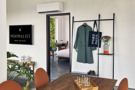 Minimalist Poshtel & Suites