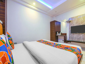 Mohit Guest House by OYO Rooms