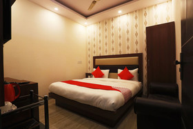 Mona Regency Hotel And Banquets by OYO Rooms