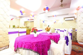 Mona Regency Hotel And Banquets by OYO Rooms