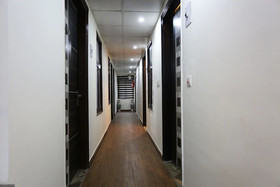 Mona Regency Hotel And Banquets by OYO Rooms