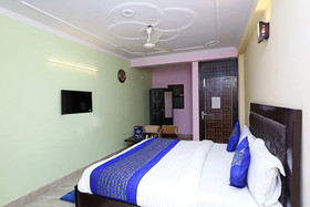 N D Star Residency by OYO Rooms