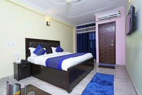 N D Star Residency by OYO Rooms