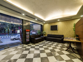 New Haven Hotel Greater Kailash by OYO