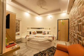 New Hindustan By Backpackers Heaven by FabHotel