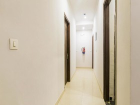NS Grand by OYO Rooms