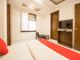 Airport Hotel Melfort by OYO
