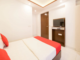 Airport Hotel Melfort by OYO