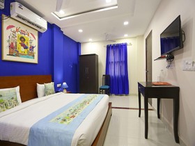 OYO Flagship 545 Rohini Pitampura