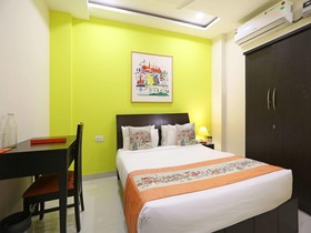 OYO Flagship 545 Rohini Pitampura