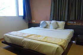 OYO Townhouse 039 Paschim Vihar