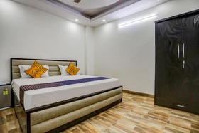 Parthansh Residency by OYO Rooms