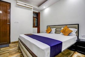 Parthansh Residency by OYO Rooms