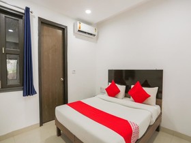 Prime Inn Rohini by OYO Rooms